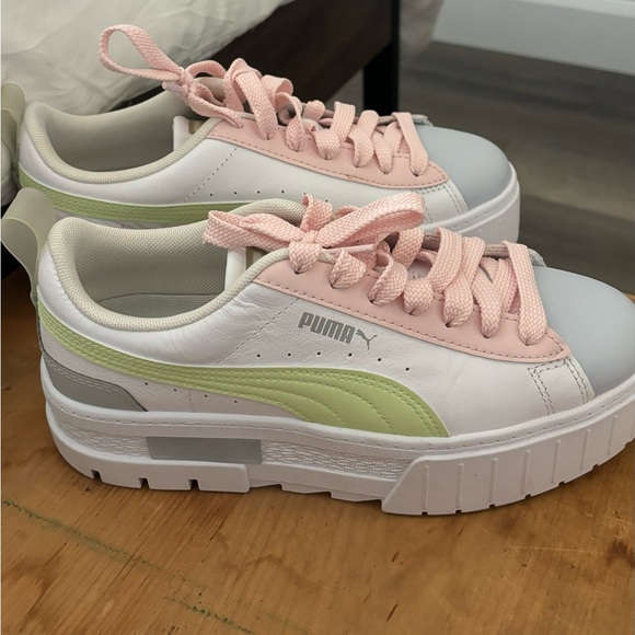 Puma Classic snickers perfect condition - Picture 1 of 6